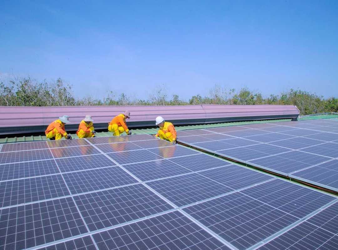 renewable energy tech breakthroughs